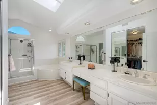 15887 Hidden Valley Dr, Poway, CA 92064 - Photo 30