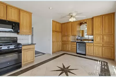  13857 Olive Park Pl., Poway, CA 92064 - Photo 16