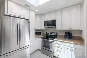 3597 Pear Blossom Dr, Oceanside, CA 92057 - Photo 4
