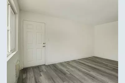  6602 Beadnell Way #4, San Diego, CA 92117 - Photo 8