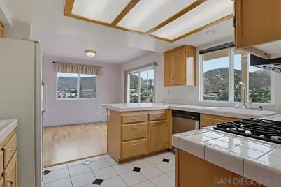  833 Cochran Trl, El Cajon, CA 92019 - Photo 20