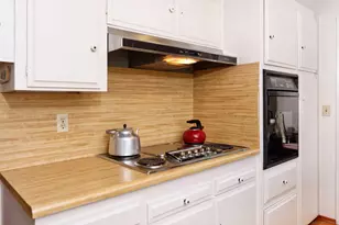 3152 Governor Dr, San Diego, CA 92122 - Photo 6