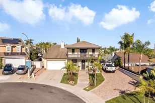 523 Hatherly St, Vista, CA 92083 - Photo 2