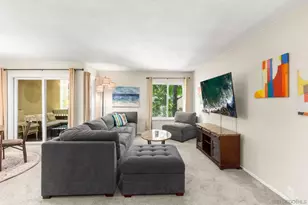 1855 Diamond St, San Diego, CA 92109 - Photo 2