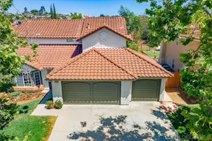 1726 Las Palmas Ln, Escondido, CA 92026 - Photo 2