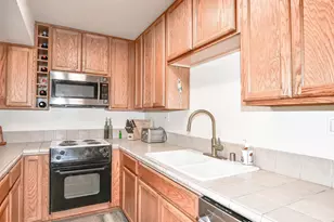 6851 Alvarado Rd, San Diego, CA 92120 - Photo 18