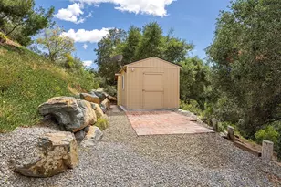 2557 Live Oak Park Rd, Fallbrook, CA 92028 - Photo 42