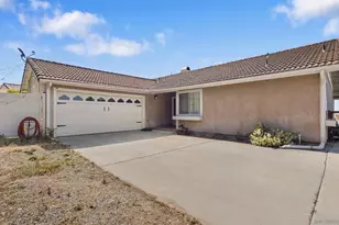 1429 Archwood Pl, Escondido, CA 92026 - Photo 2