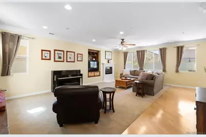  17052 Silver Pine Rd, San Diego, CA 92127 - Photo 4