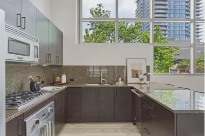  800 The Mark #204, San Diego, CA 92101 - Photo 18