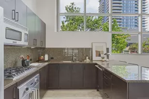 800 The Mark, San Diego, CA 92101 - Photo 18