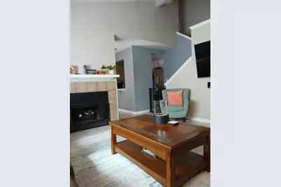  279 Durian St., Vista, CA 92083 - Photo 4