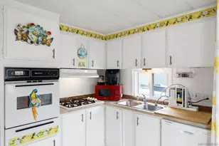 900 N Cleveland St, Oceanside, CA 92054 - Photo 16