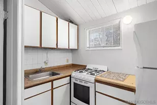 5616 Riley St, San Diego, CA 92110 - Photo 18