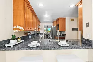 8745 Caminito Sueno, La Jolla, CA 92037 - Photo 10