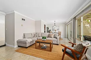 8745 Caminito Sueno, La Jolla, CA 92037 - Photo 2