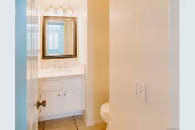  645 Paseo Rio, Vista, CA 92081 - Photo 16