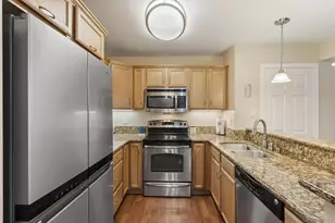 5252 Balboa Arms, San Diego, CA 92117 - Photo 14