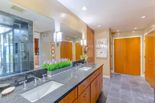 2590 Caminito Porthcawl, La Jolla, CA 92037 - Photo 18
