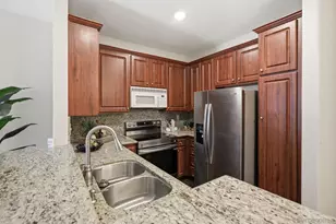 550 Camino De La Reina, San Diego, CA 92108 - Photo 14