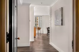 702 Ash St, San Diego, CA 92101 - Photo 2
