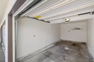 4240 Porte De Merano, San Diego, CA 92122 - Photo 18