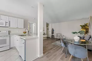 7508 Parkway Dr, La Mesa, CA 91942 - Photo 16