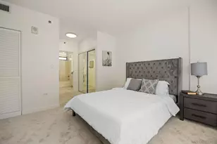 425 W Beech St, San Diego, CA 92101 - Photo 12