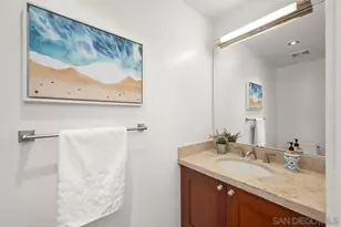 700 W E St, San Diego, CA 92101 - Photo 18