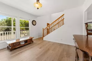 9856 W Lilac Rd, Escondido, CA 92026 - Photo 8