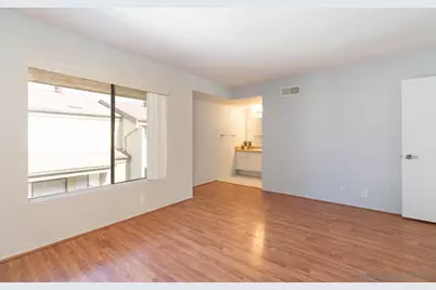  3286 Caminito Eastbluff #114, La Jolla, CA 92037 - Photo 14