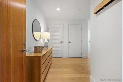  800 The Mark Ln #406, San Diego, CA 92101 - Photo 4