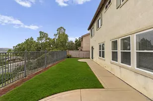 6021 Paseo Carreta, Carlsbad, CA 92009 - Photo 42