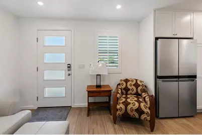  2057-59 Felspar, San Diego, CA 92109 - Photo 16