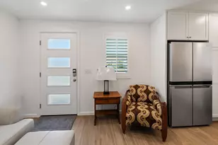 2057-59 Felspar, San Diego, CA 92109 - Photo 16