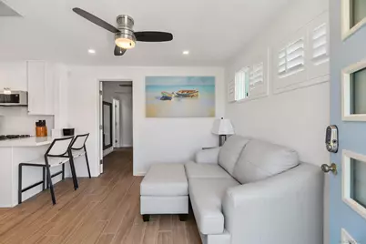  2057-59 Felspar, San Diego, CA 92109 - Photo 10