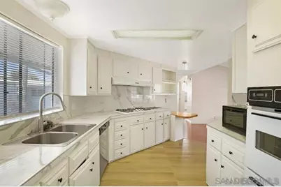  211 N Citrus Avenue #50, Escondido, CA 92027 - Photo 8