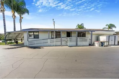  211 N Citrus Avenue #50, Escondido, CA 92027 - Photo 2