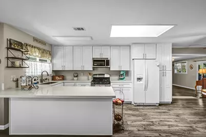  1259 Siggson Ave, Escondido, CA 92027 - Photo 8