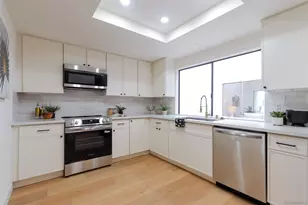 10 Morena, Irvine, CA 92612 - Photo 2