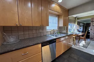 5001 Reynolds St, San Diego, CA 92113 - Photo 12