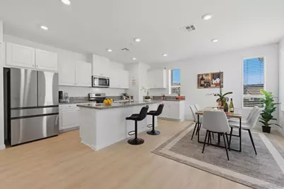  973 Bradley Way, Vista, CA 92081 - Photo 8