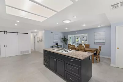  6383 Murray Park Ct, San Diego, CA 92119 - Photo 10