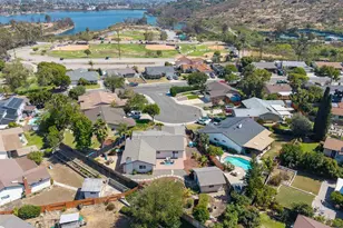 6383 Murray Park Ct, San Diego, CA 92119 - Photo 20