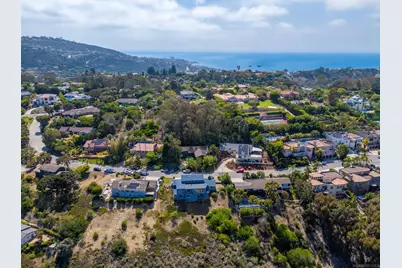  7901 Avenida Kirjah, La Jolla, CA 92037 - Photo 26