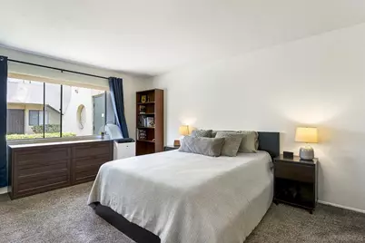  355 N Melrose Dr #E, Vista, CA 92083 - Photo 22