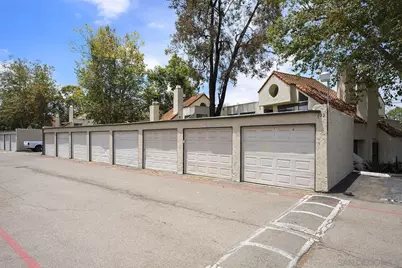  355 N Melrose Drive #E, Vista, CA 92083 - Photo 32