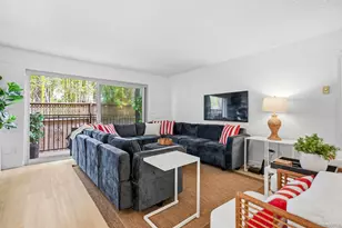 933 D Ave, Coronado, CA 92118 - Photo 1
