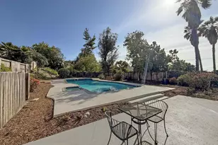 13756 Via Tres Vistas, San Diego, CA 92129 - Photo 2