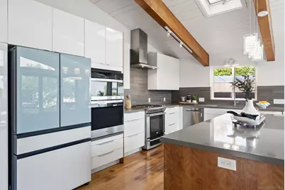  2554 San Anselmo St, San Diego, CA 92109 - Photo 10